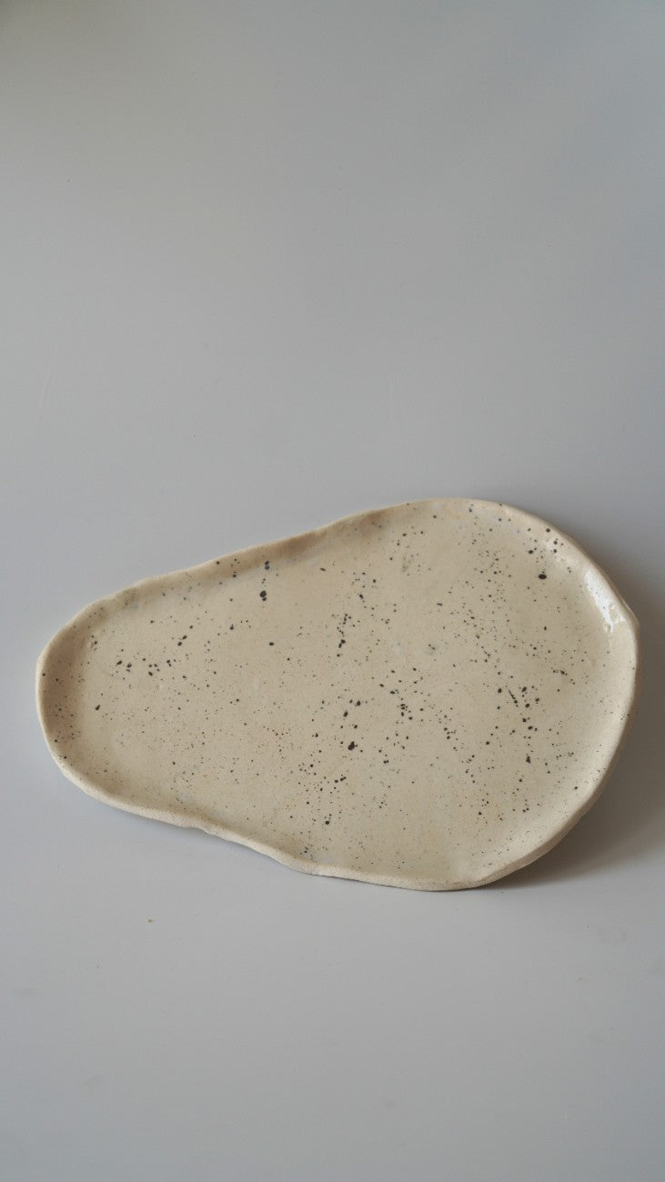 ceramic beige tray